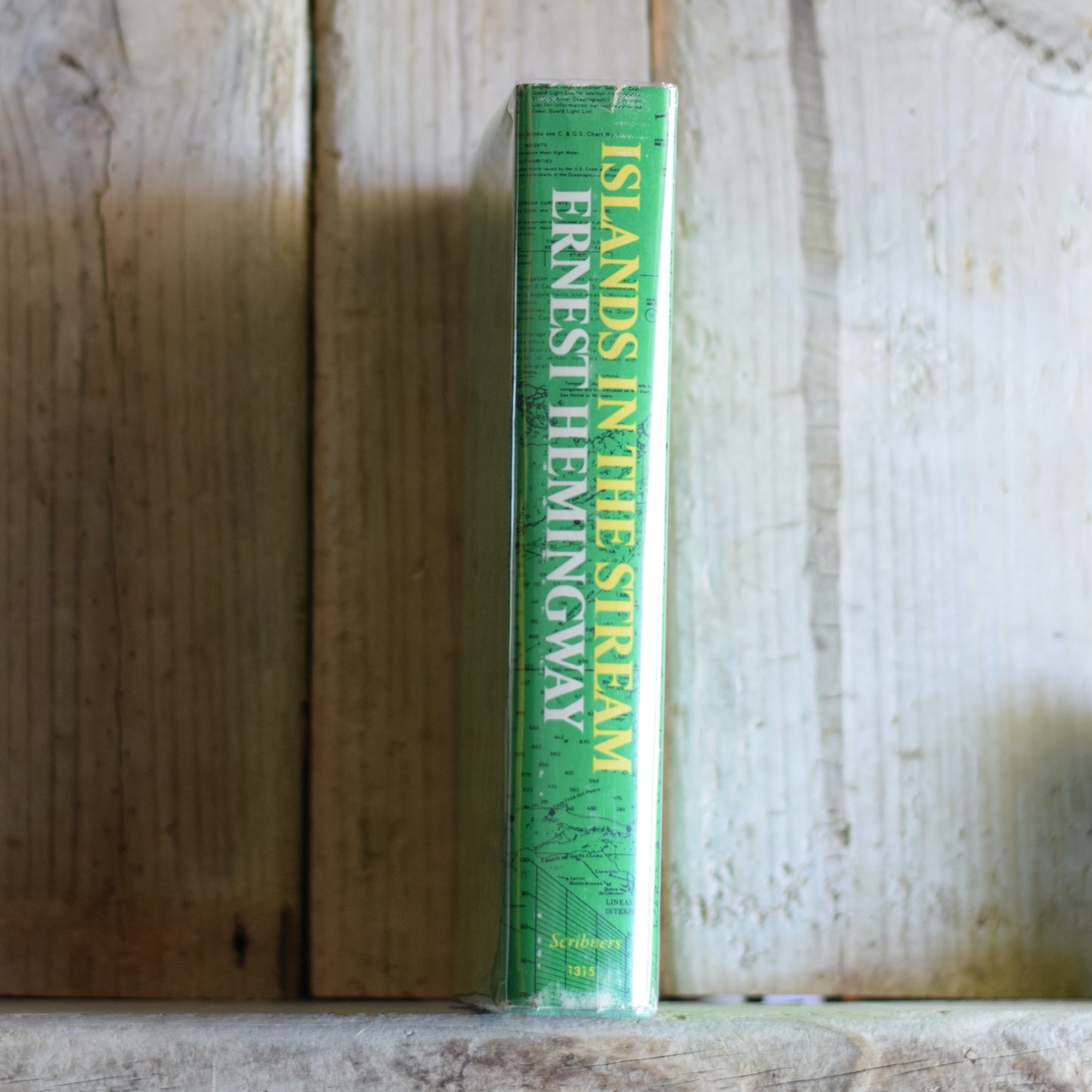 Vintage Fiction Hardback: Ernest Hemingway - Islands in the Stream