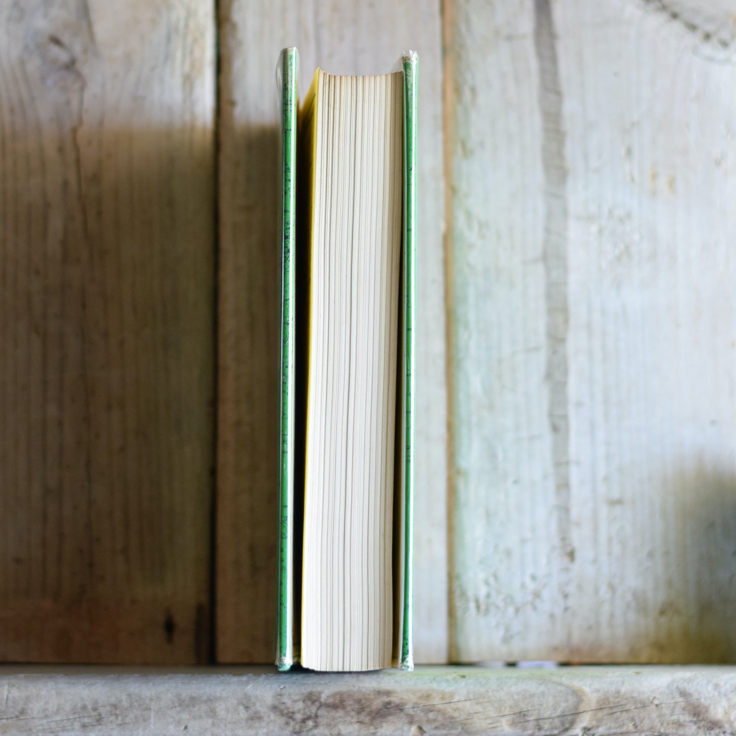 Vintage Fiction Hardback: Ernest Hemingway - Islands in the Stream