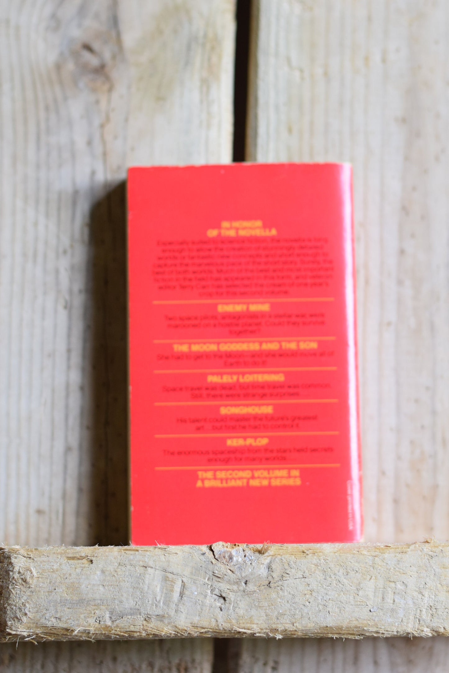 Vintage Sci-fi Paperback: The Best Science Fiction Novellas of the Year #2 - Edited by Terry Carr