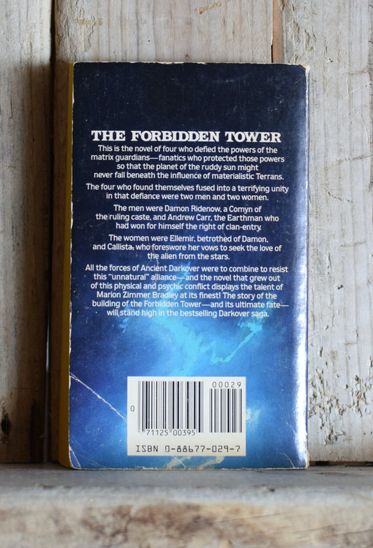 Vintage Fantasy Paperback Novel: Marion Zimmer Bradley - The Forbidden Tower