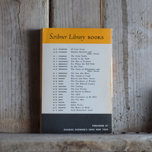 Vintage Fiction Paperback Novel: Ernest Hemingway - The Sun Also Rises