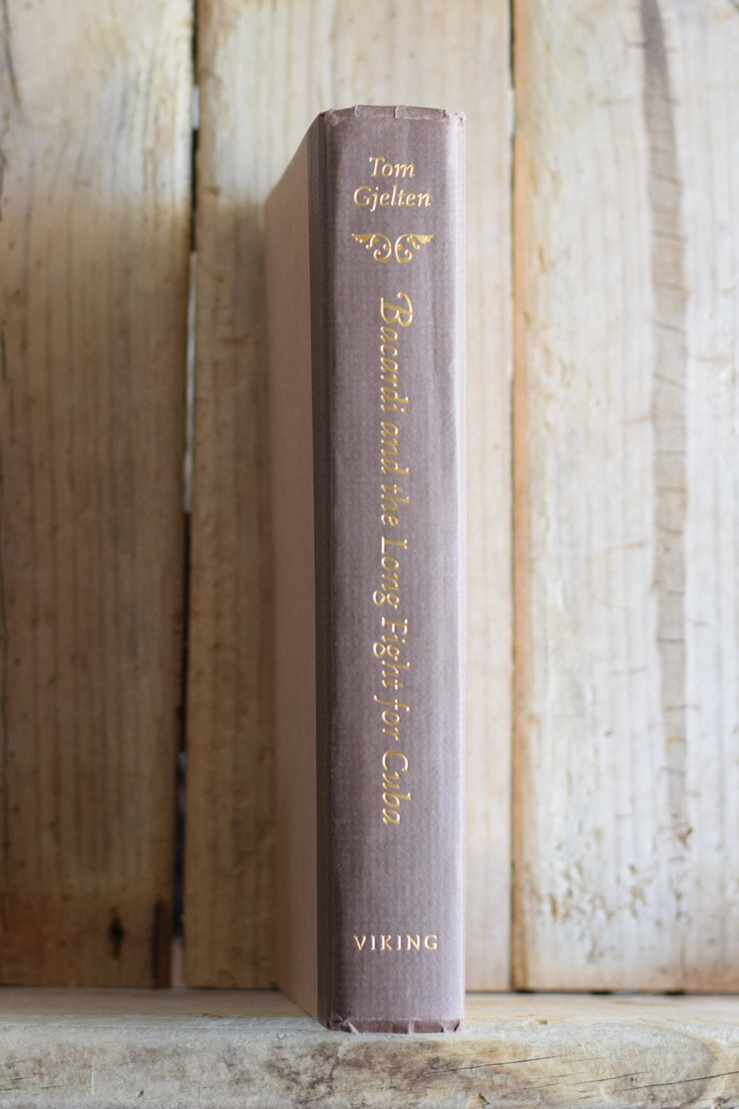 Vintage Non-Fiction Hardback: Tom Gjelten - Bacardi and the Long Fight for Cuba FIRST EDITION/PRINTING