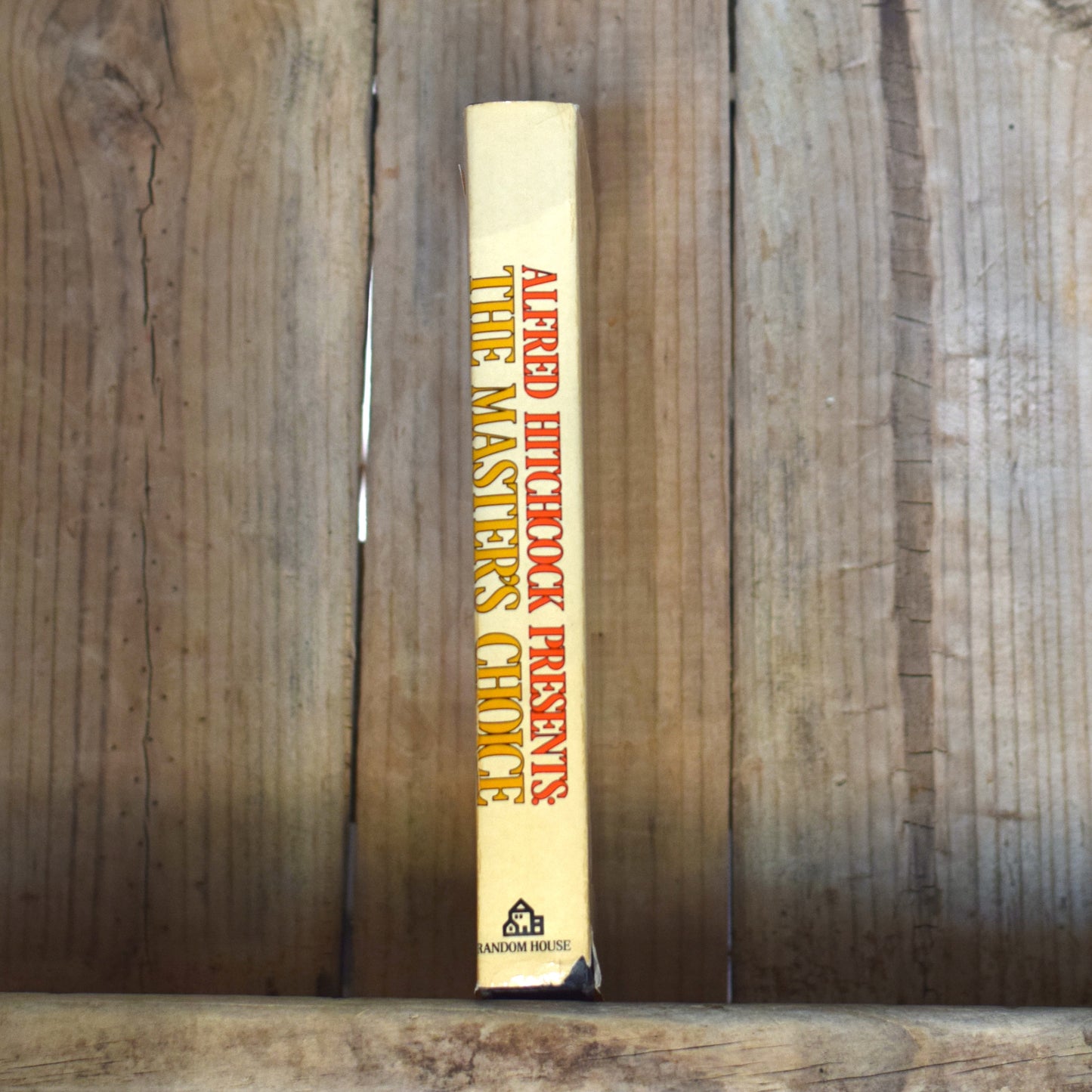 Vintage Horror Hardback: Alfred Hitchcock Presents - The Master's Choice BCE
