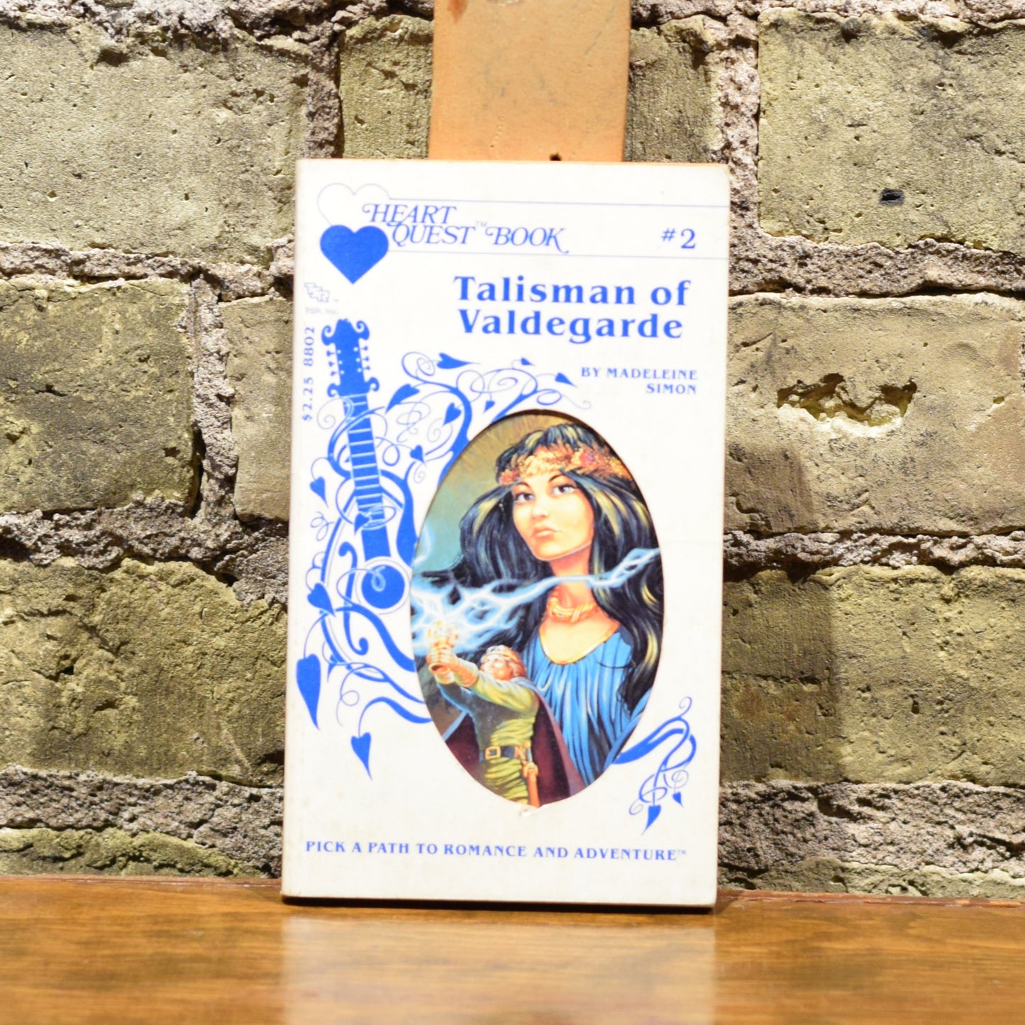 Vintage Fantasy Paperback: Madeleine Simon - Heart Quest: Talisman of Valdegarde SECOND PRINTING