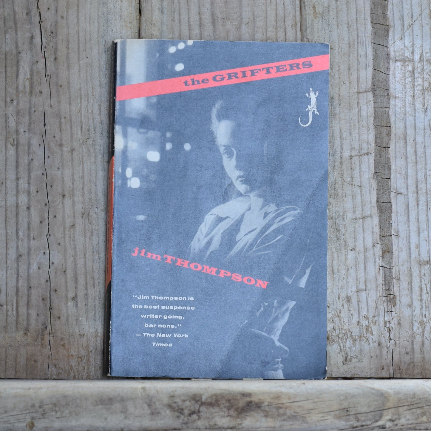 Vintage Fiction Paperback: Jim Thompson - The Grifters