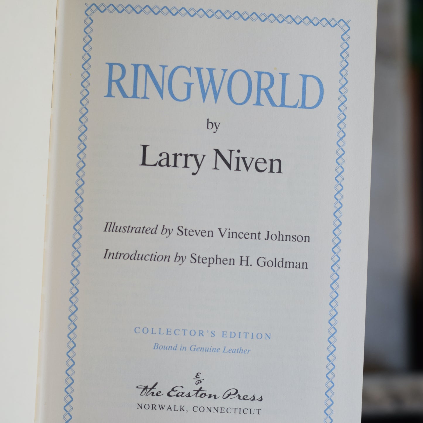 Vintage Sci-fi Hardback: Larry Niven - Ringworld, Easton Press Edition