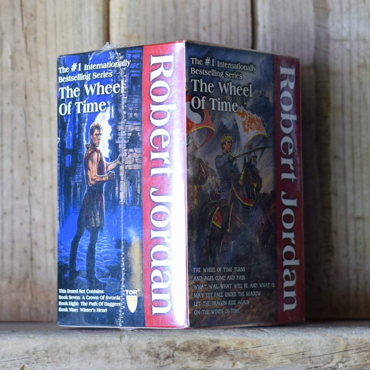 Vintage Fantasy Paperback Novels: Robert Jordan - The Wheel of Time, Books 7 - 9 SEALED