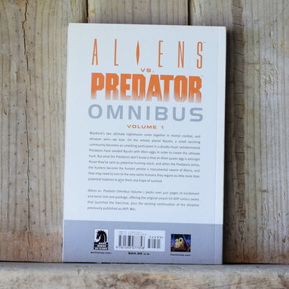 Graphic Novel: Alien Vs Predator Omnibus Volume 1 FIRST EDITION/PRINTING