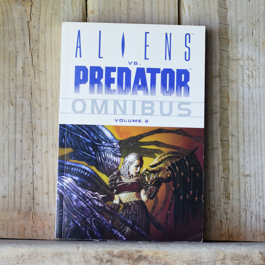 Graphic Novel: Alien Vs Predator Omnibus Volume 2 FIRST EDITION/PRINTING
