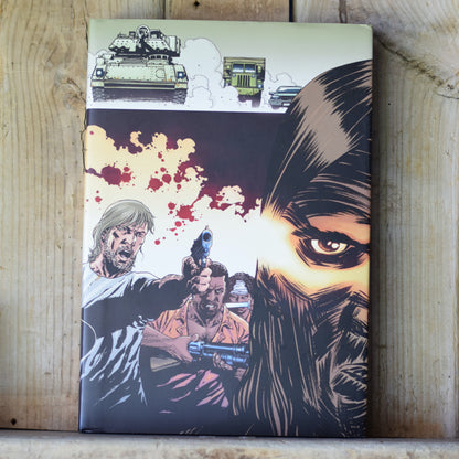 Hardback Graphic Novel: Robert Kirkman and Charlie Adlard - The Walking Dead Deluxe Hardcover, Vol 2 SECOND PRINTING