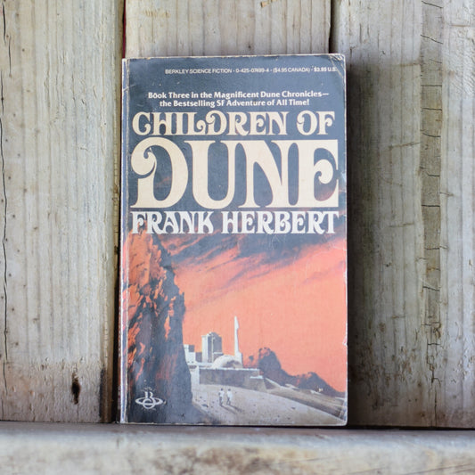 Vintage Sci-fi Paperback: Frank Herbert - Children of Dune