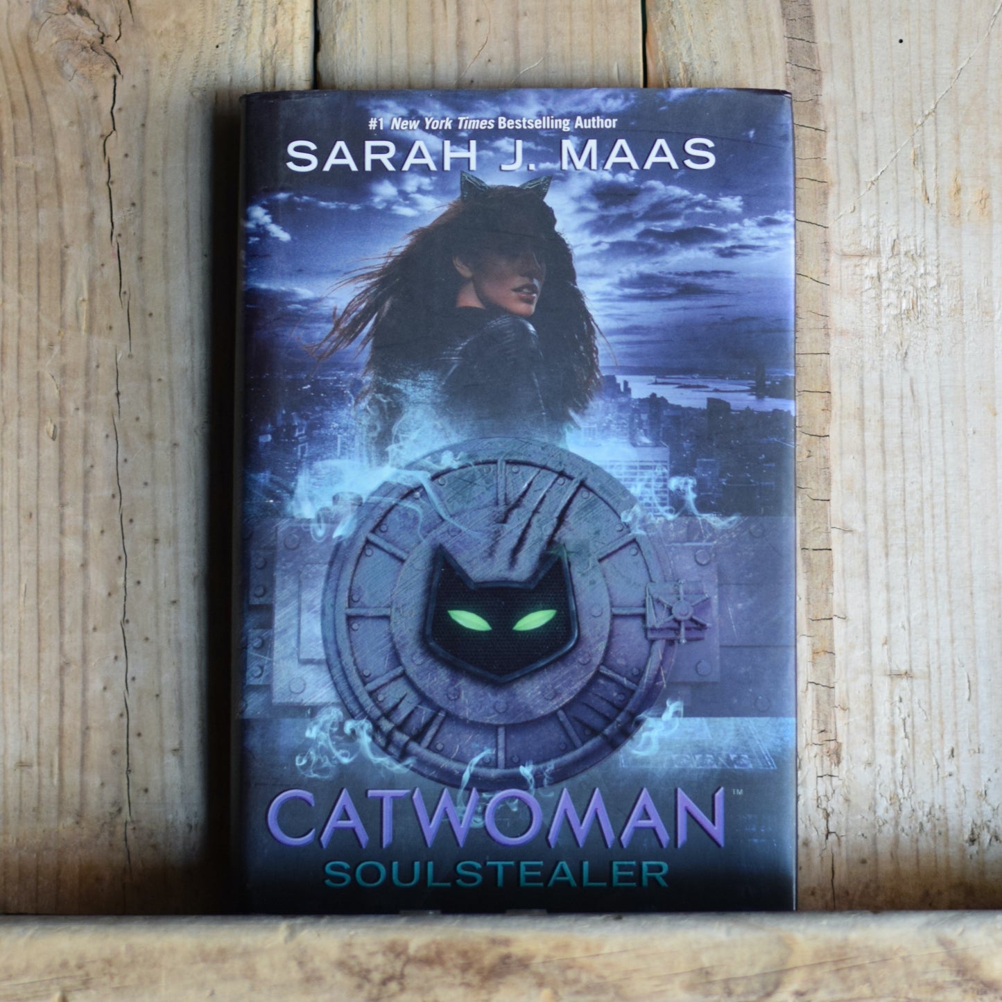 DC Fiction Hardback: Sarah J Maas - Catwoman: Soulstealer SIGNED FIRST EDITION/PRINTING