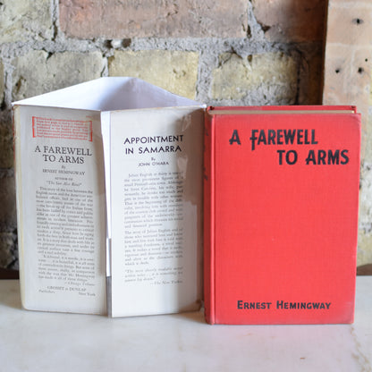 Vintage Fiction Hardback: Ernest Hemingway - A Farewell to Arms (Gary Cooper & Helen Hays)