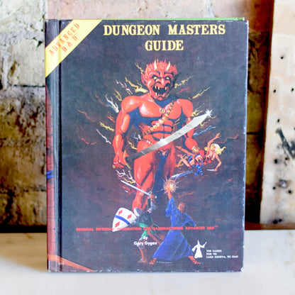 Vintage Dungeons and Dragons Hardback: Dungeon Masters Guide Advanced Dungeons and Dragons First Edition Revised Edition