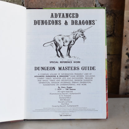 Vintage Dungeons and Dragons Hardback: Dungeon Masters Guide Advanced Dungeons and Dragons First Edition Revised Edition