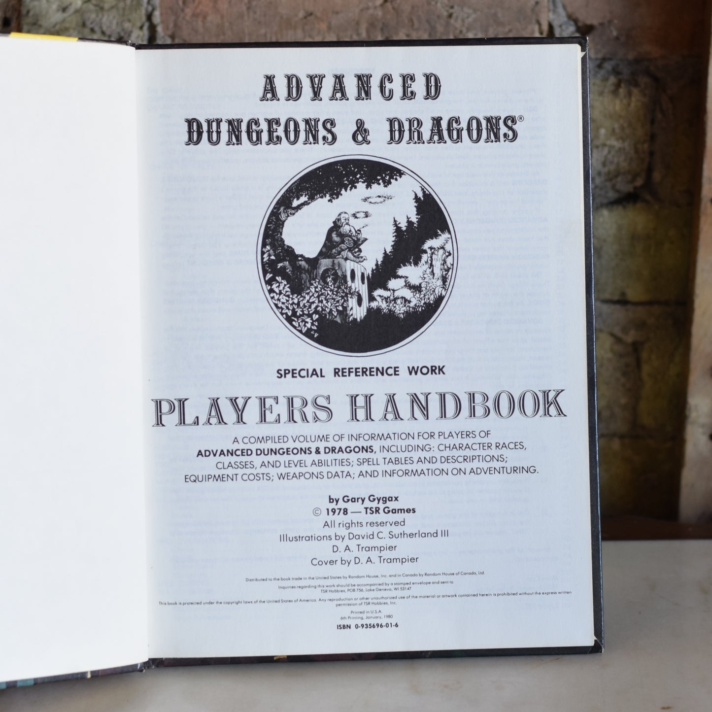 Vintage Dungeons and Dragons Hardback: Players Handbook Advanced Dungeons and Dragons First Edition 6th PRINTING