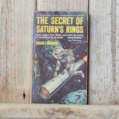 Vintage Sci-fi Paperback: Donald A Wollheim - The Secret of Saturn's Rings FIRST PRINTING
