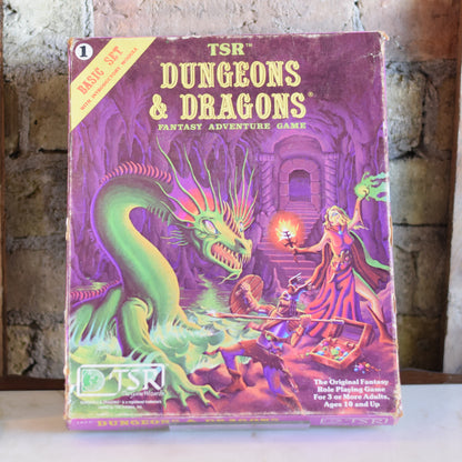 Vintage Dungeons and Dragons Box Set: Basic Set 1 COMPLETE WITH DICE