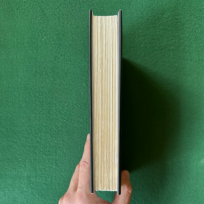 Fiction Hardback: Amor Towles - A Gentleman in Moscow SIGNED FIRST EDITION