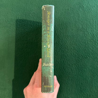 Vintage Sci-Fi Hardback: Robert A Heinlein - Stranger in a Strange Land BCE