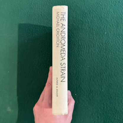 Vintage Sci-Fi Hardback: Michael Crichton - The Andromeda Strain BCE