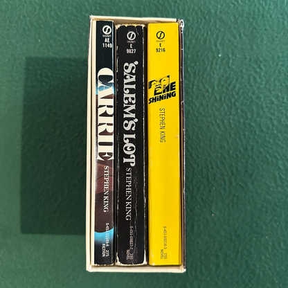 Vintage Horror Paperbacks: Stephen King - Carrie, 'Salem's Lot & The Shining Box Set