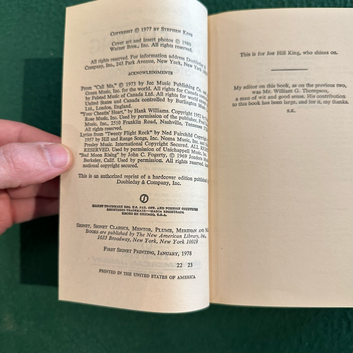 Vintage Horror Paperbacks: Stephen King - Carrie, 'Salem's Lot & The Shining Box Set