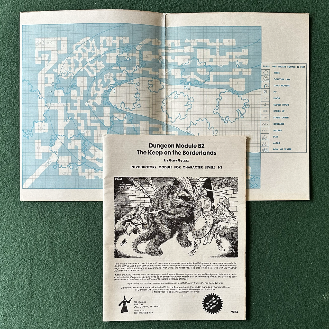Vintage Dungeons & Dragons Box Set: Basic Set 1001 1979 With Uncut Chits