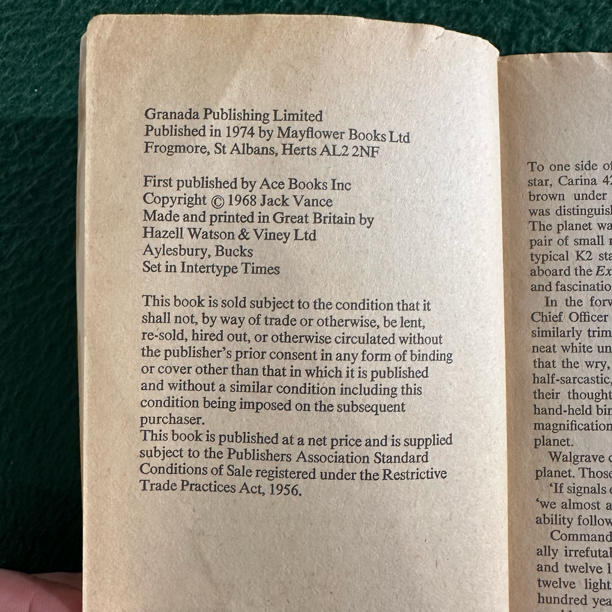 Vintage Sci-Fi Paperback: Jack Vance - City of the Chasch