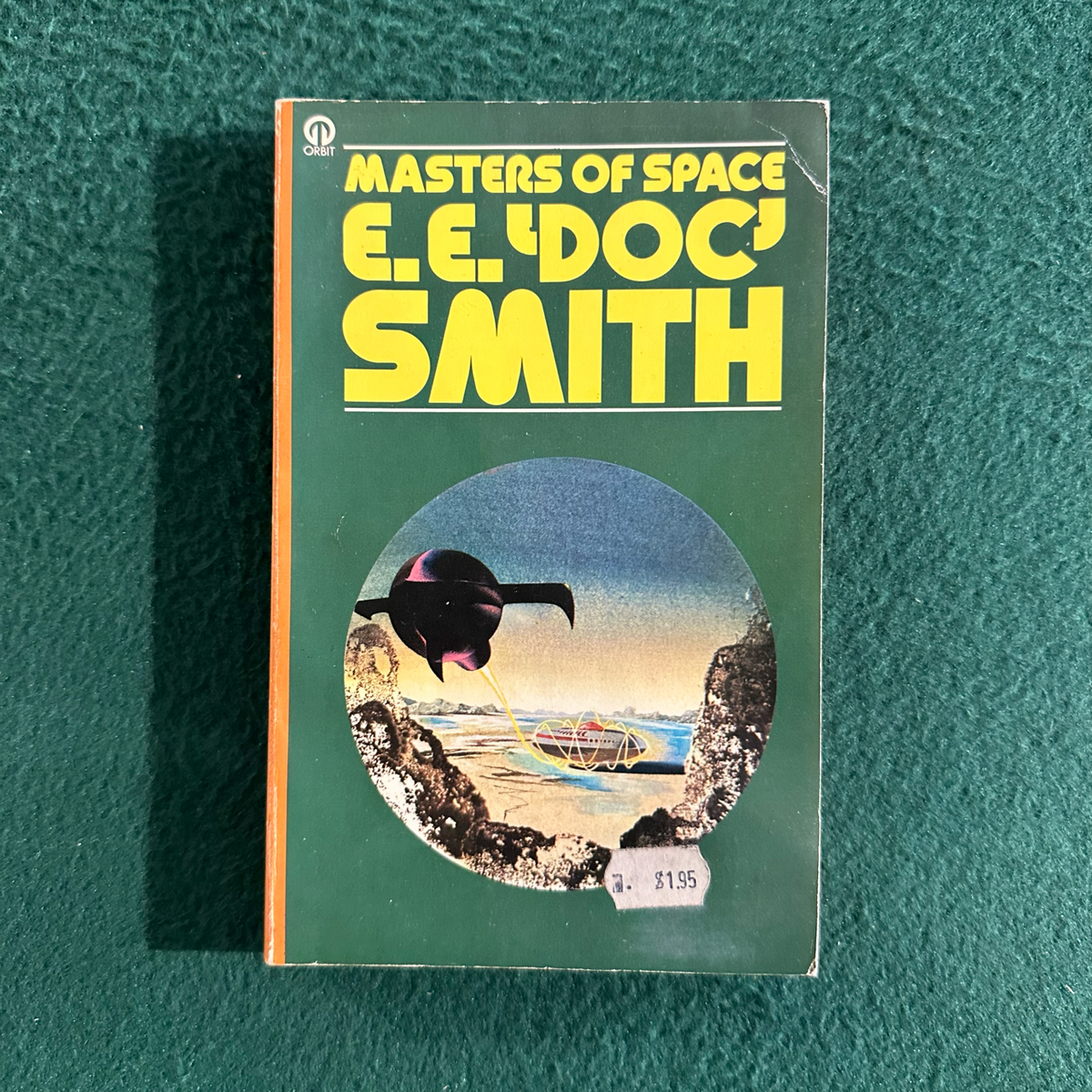 Vintage Sci-Fi Paperback: E E 'Doc' Smith - Masters of Space