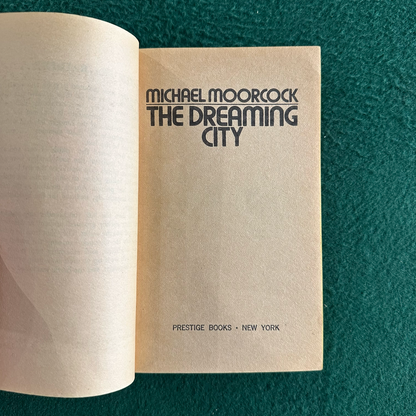 Vintage Fantasy Paperback: Michael Moorcock - The Dreaming City