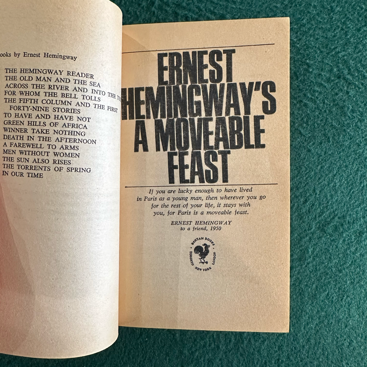 Vintage Fiction Paperback: Ernest Hemingway - A Moveable Feast