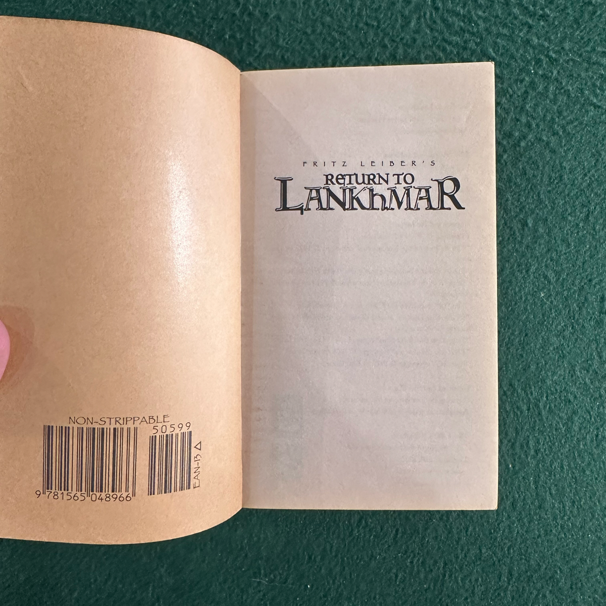 Vintage Fantasy Paperbacks: Fritz Leiber - Adventures of Fafhrd and The Gray Mouser Vols 1-4 with Swords Against the Shadowland, Mignola Covers