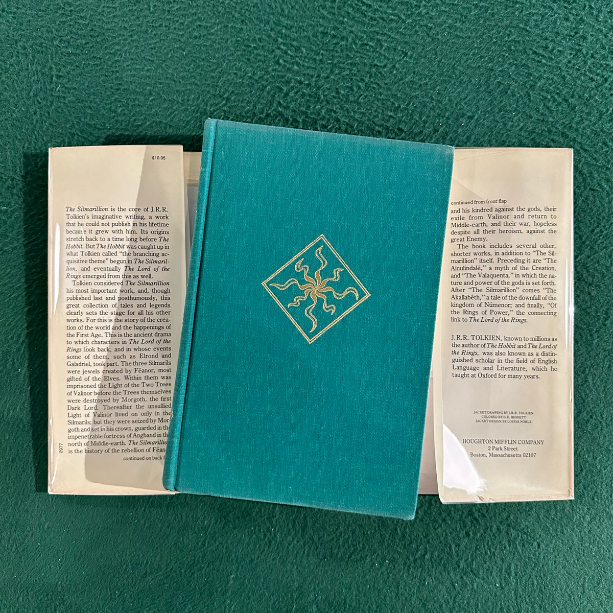 Vintage Fantasy Hardback: JRR Tolkien - The Silmarillion FIRST EDITION/PRINTING