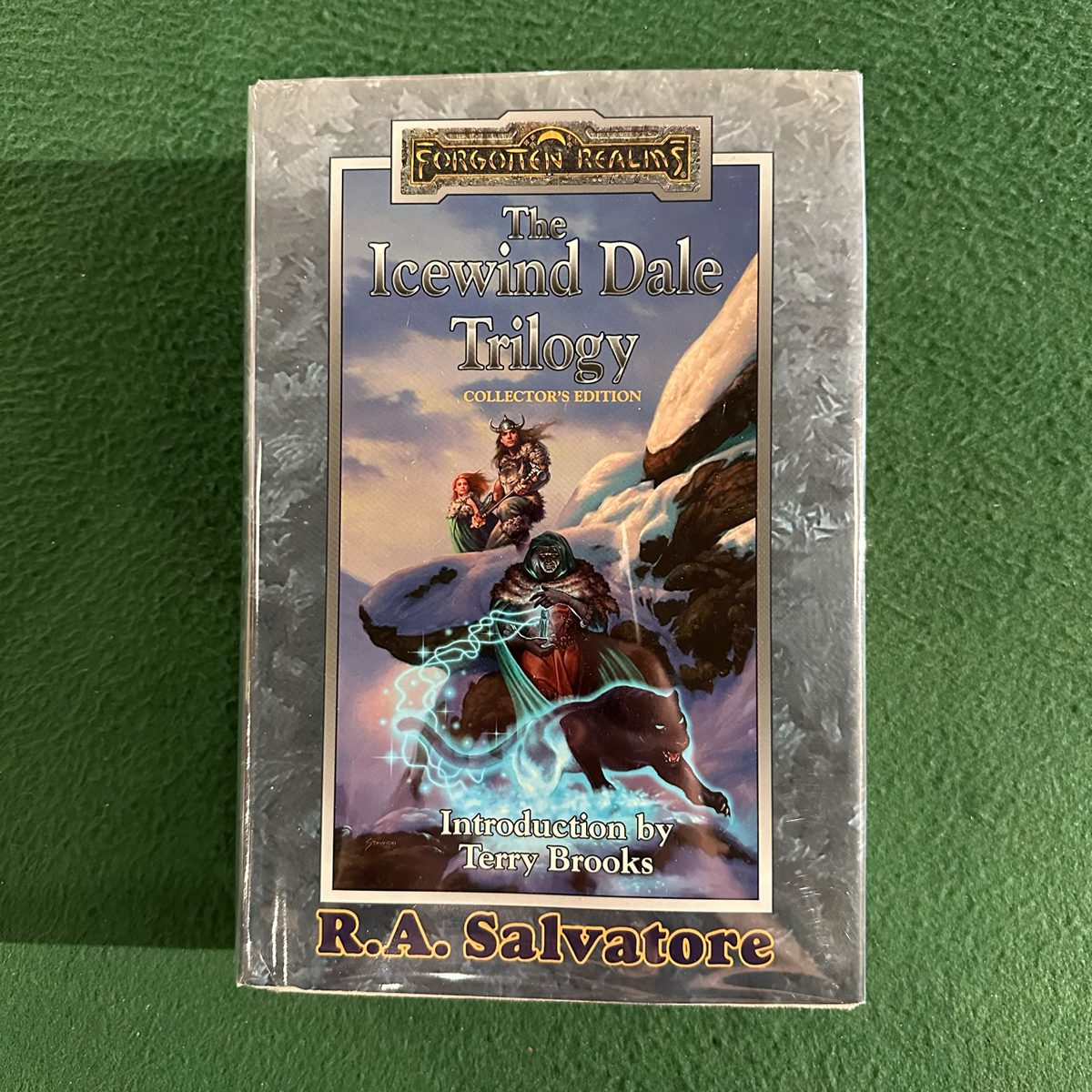 Vintage Fantasy Hardback: R A Salvatore - The Icewind Dale Trilogy Omnibus SIGNED FIRST PRINTING