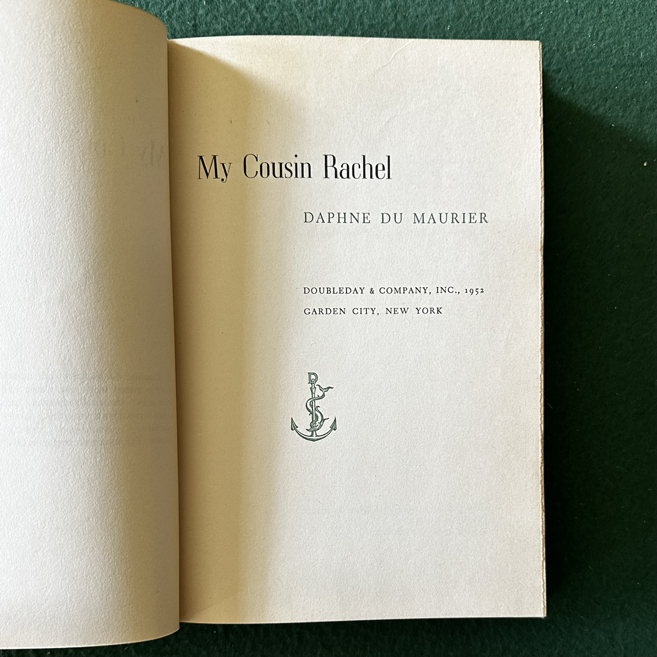 Vintage Fiction Hardback: Daphne du Maurier - My Cousin Rachel