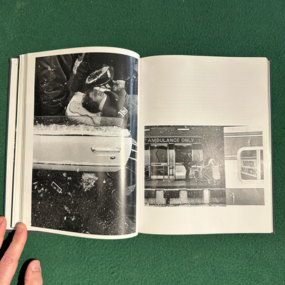 Vintage Non-Fiction Hardback: Eugene Richards - The Knife and Gun Club: Scenes From An Emergency Room FIRST PRINTING