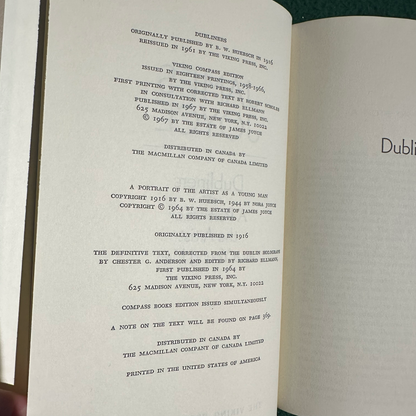 Vintage Fiction Hardbacks: James Joyce - Ulysses, Finnegans Wake, Dubliners, A Portrait of the Artist as a Young Man BCEs
