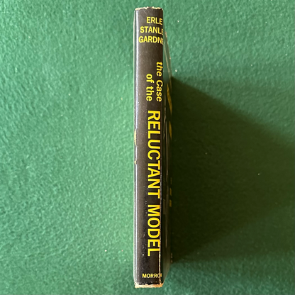 Vintage Fiction Hardback: Erle Stanley Gardner - Perry Mason in The Case of the Reluctant Model 1962
