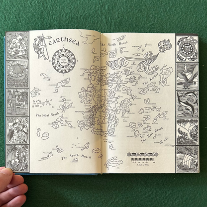 Vintage Fantasy Hardback: Ursula K Le Guin - A Wizard of Earthsea EX-LIBRARY FIRST EDITION