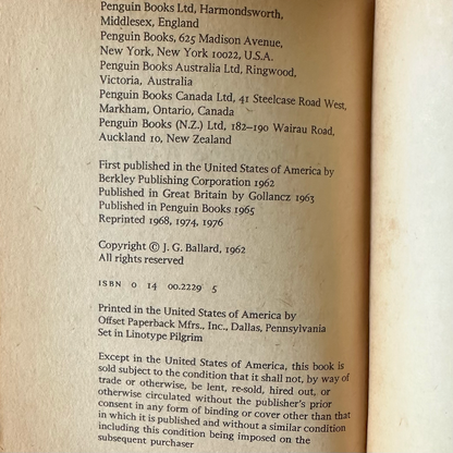 Vintage Sci-Fi Paperback: J G Ballard - The Drowned World