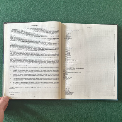 Vintage Advanced Dungeons & Dragons Handbook: Players Handbook SIXTH PRINTING