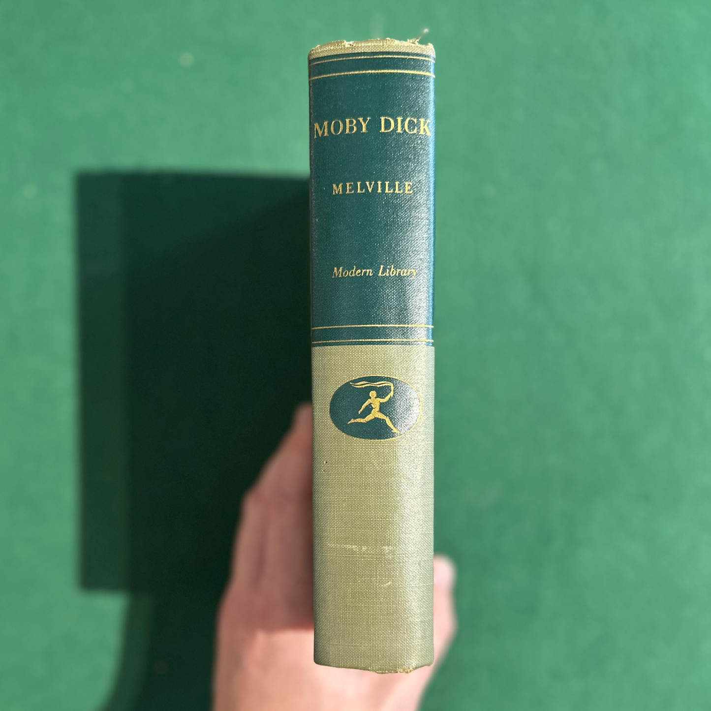 Vintage Fiction Hardback: Herman Melville - Moby Dick or The Whale, Illustrated by Rockwell Kent MODERN LIBRARY FIRST EDITION