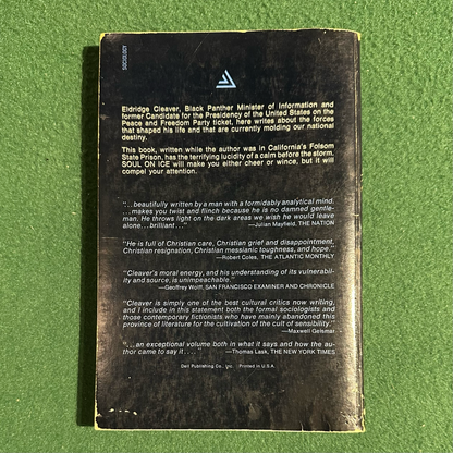 Vintage Non-Fiction Paperback: Eldridge Cleaver - Soul on Ice 6TH PRINTING