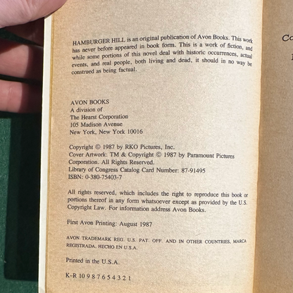 Vintage Non-Fiction Paperback: William Pelfrey - Hamburger Hill FIRST PRINTING