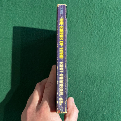Vintage Fiction Paperback: Kurt Vonnegut, Jr. - The Sirens of Titan FIRST PRINTING