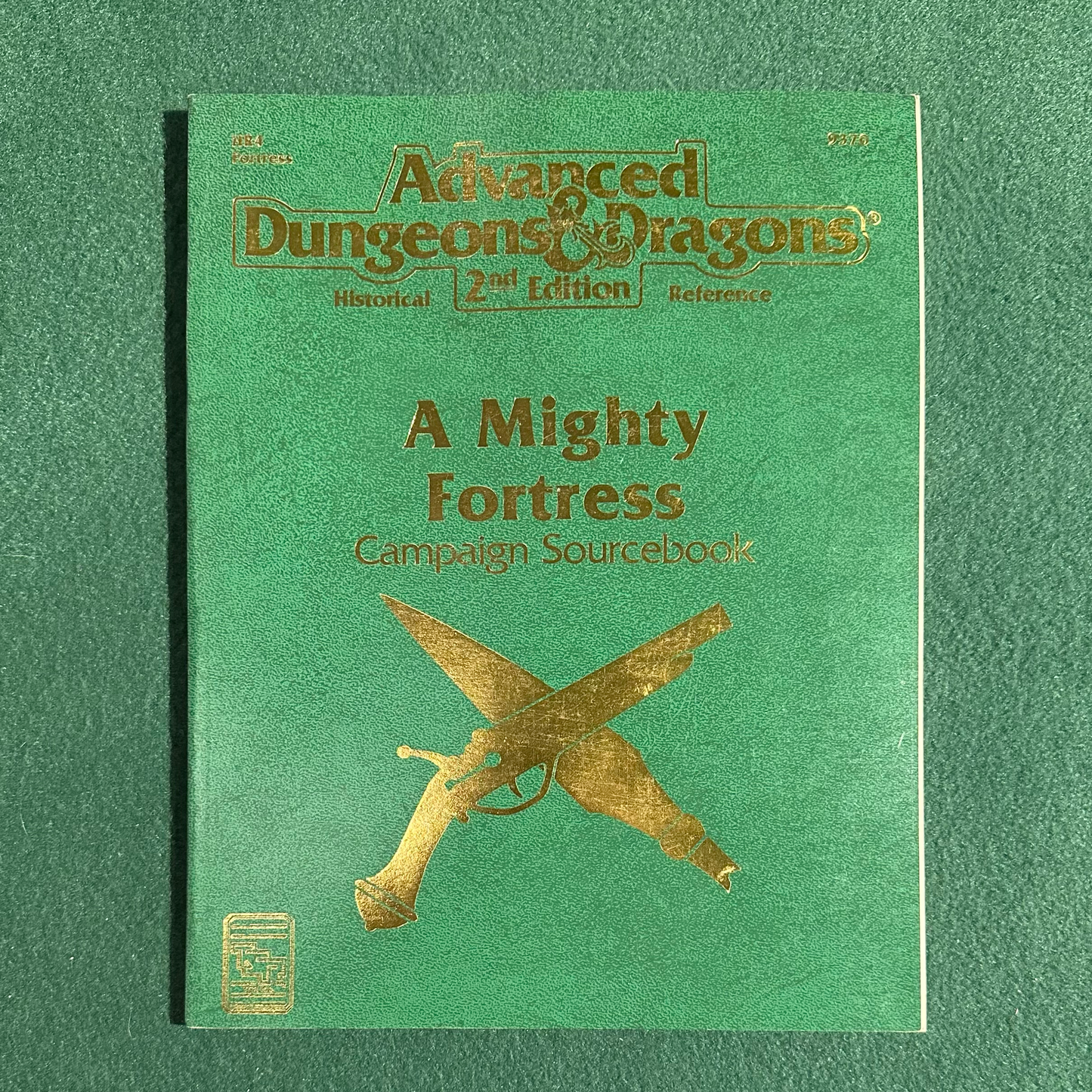Vintage Dungeons & Dragons 2e Supplement: A Mighty Fortress w/Map