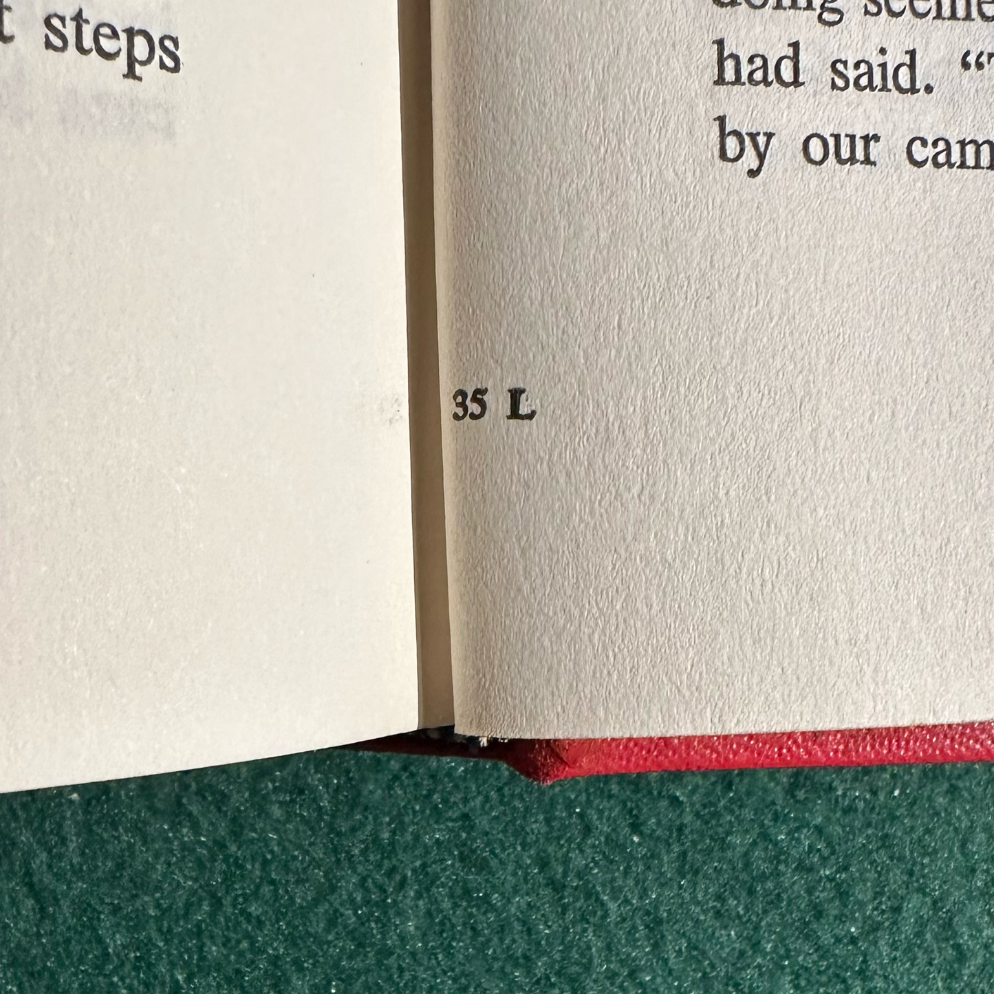 Vintage Sci-Fi Hardback: Arthur C Clarke - Childhood's End BCE