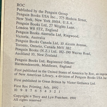 Vintage Fantasy Paperback: Terry Pratchett - Reaper Man FIRST PRINTING