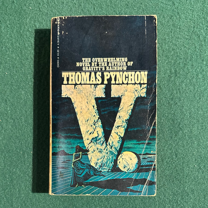 Vintage Fiction Paperback: Thomas Pynchon V. TENTH PRINTING